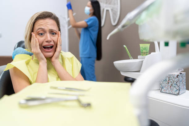 Best Emergency Care for Gum Disease in Cloverdale, CA